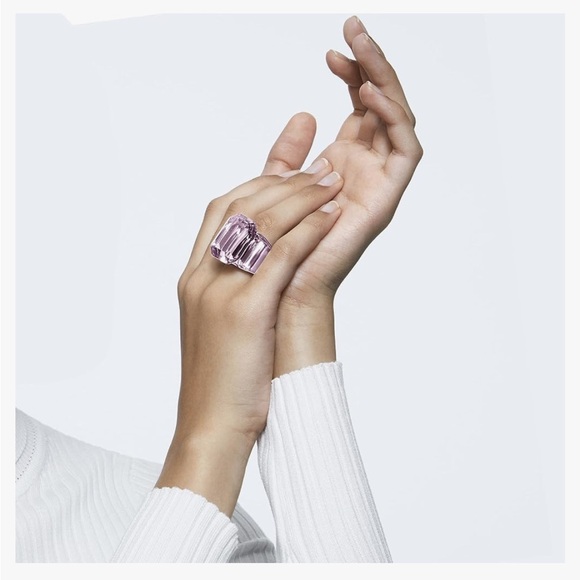 SWAROVSKI NEW Lucent - Anillo de cóctel para joyería, cristal azul, cristal rosa - Picture 3 of 13